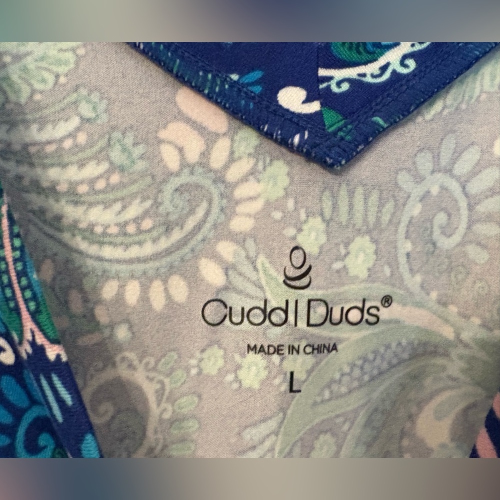 CUDDLDUDS WOMENS TOP, blue paisley, size large - Picture 4 of 4